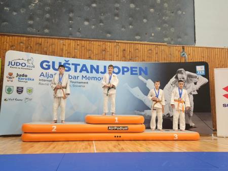 Uspešen nastop kamniških judoistov na Pokalu Guštanj (7)